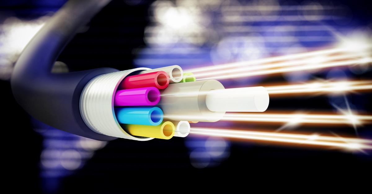 Apa Itu Fiber Optik Dan Apa Saja Fungsi Dari Fiber Optik Dhuo Creative