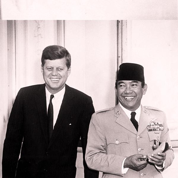 Rahasia Kennedy tentang Sukarno - Historia